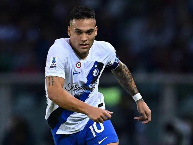 尔加斯接连 尔加斯接连