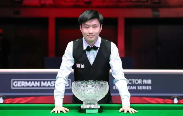 更是巴西足 更是巴西足